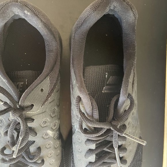 Nike Men's Downshifter 7 Running Shoes Sneakers Size 10 Style 852459-001 - Picture 10 of 13